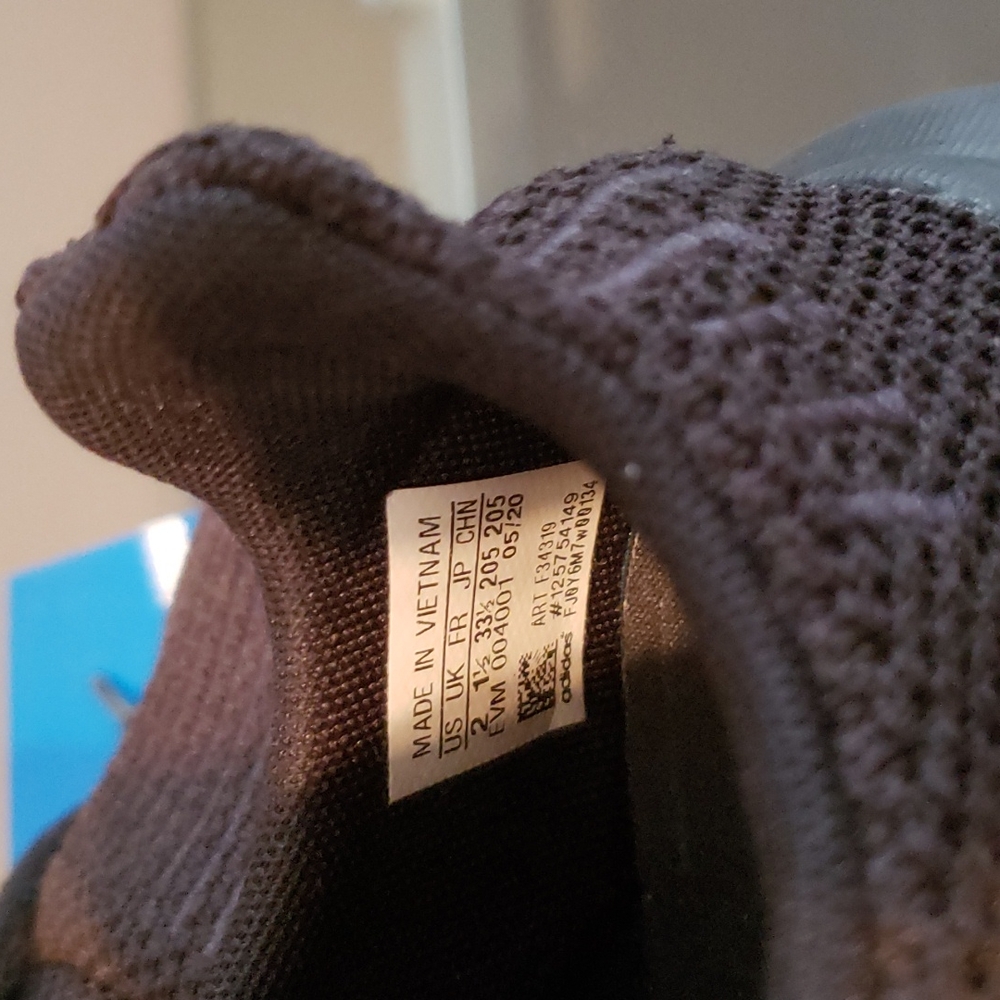 ADIDAS SWIFT RUN C...SIZE 2 - Picture 8 of 15